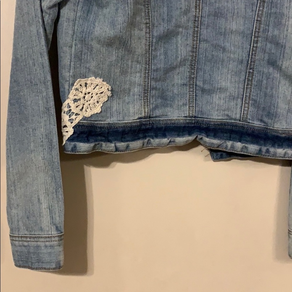 Jean jacket - Picture 6 of 7